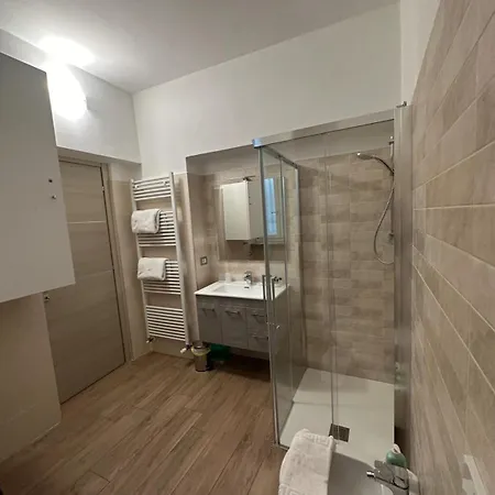 Residenza Pezzani Гостевой дом 4*