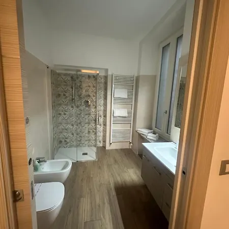 Гостевой дом Residenza Pezzani 4*