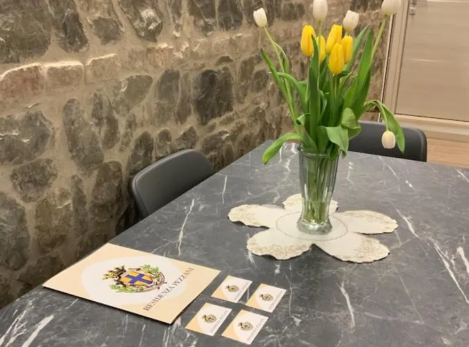 Guest house Residenza Pezzani 4*