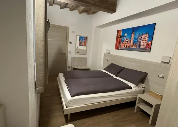 Residenza Pezzani 4* Parma
